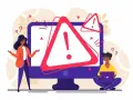 Personas confusas ante un monitor con advertencias. Dibujos sin copyright para ilustrar problemas técnicos o errores.