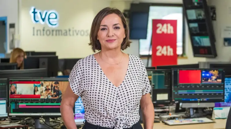 Periodista en TVE Informativos. ¿Cuánto dura la carrera de periodismo? Aquí se trabaja 24h.